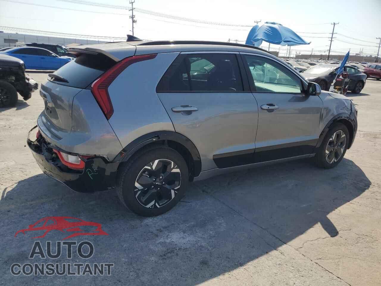KIA NIRO WIND 2024 - KNDCR3L15R5120529