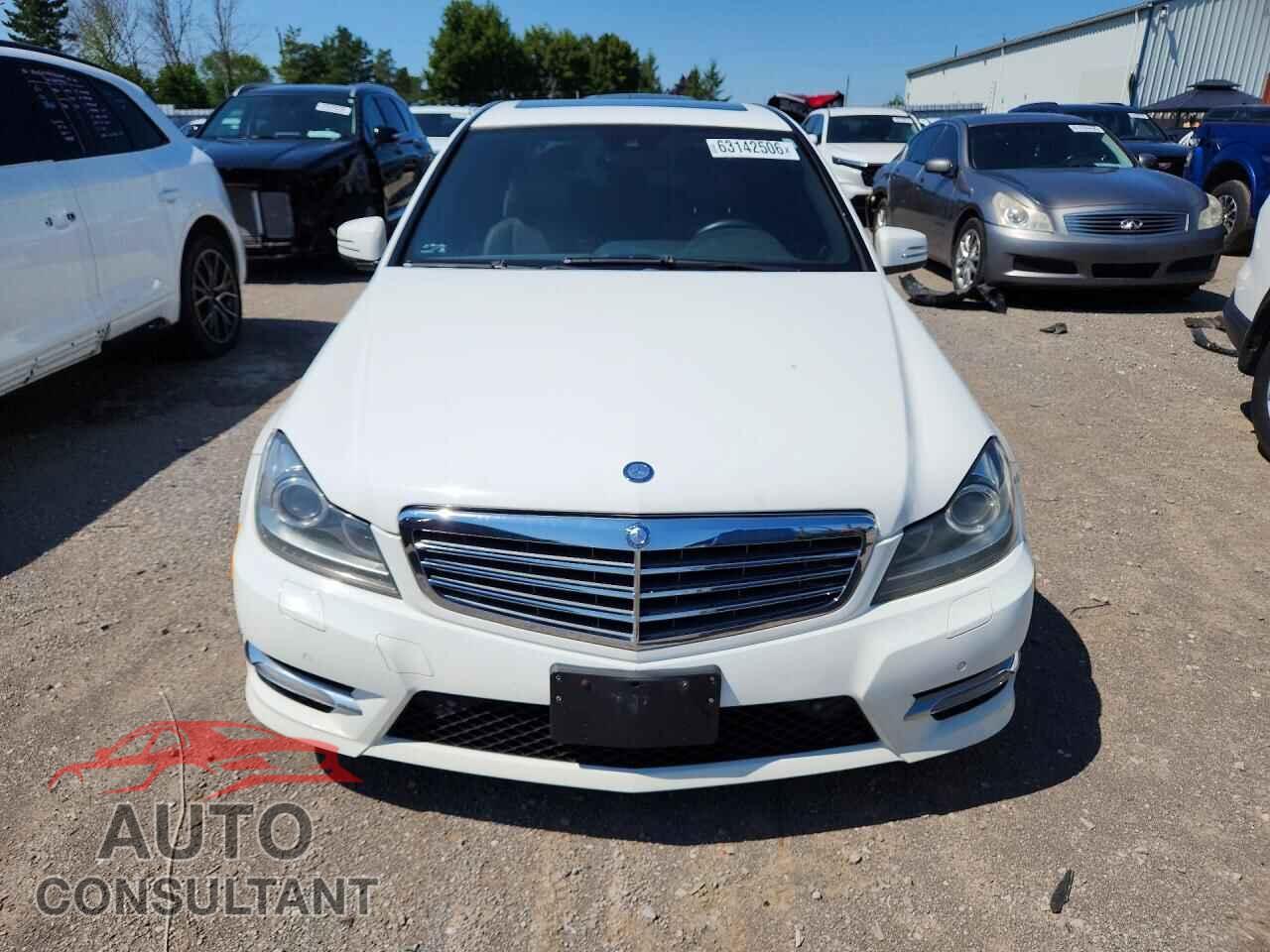 MERCEDES-BENZ C-CLASS 2013 - WDDGF8AB4DA788198
