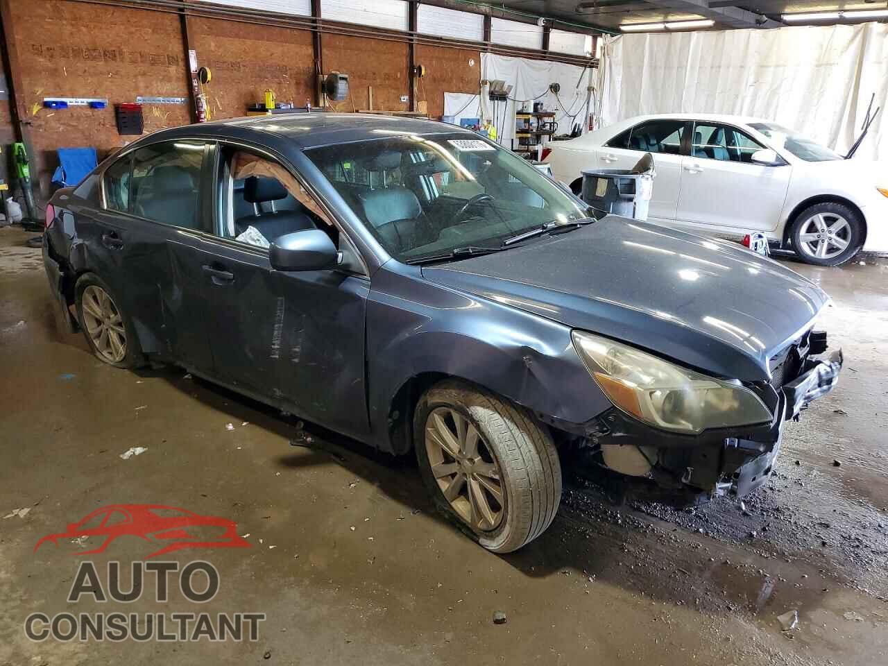 SUBARU LEGACY 2013 - 4S3BMDK69D2010431
