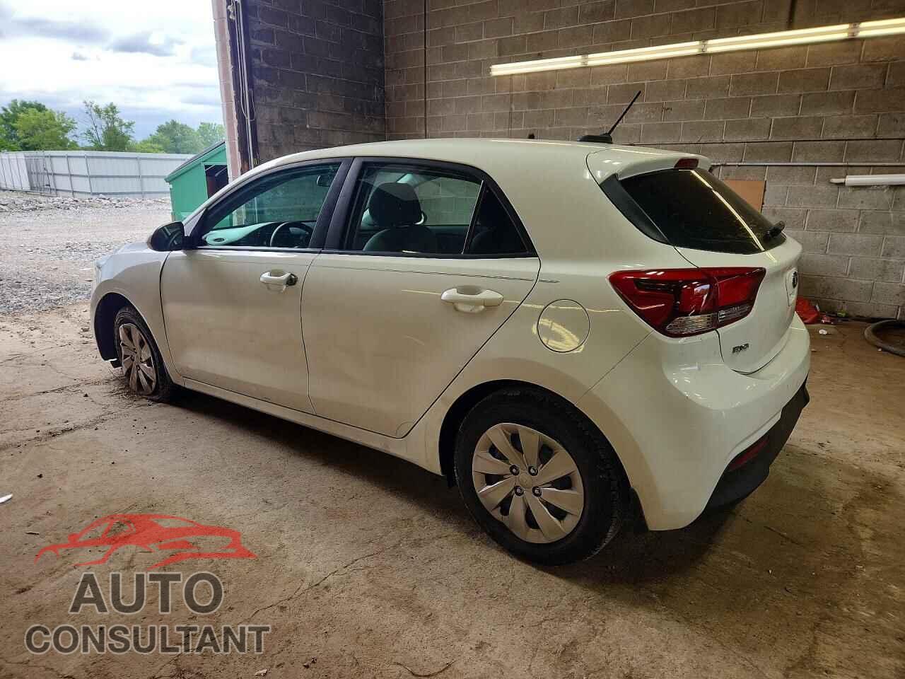 KIA RIO 2018 - 3KPA25AB2JE092068