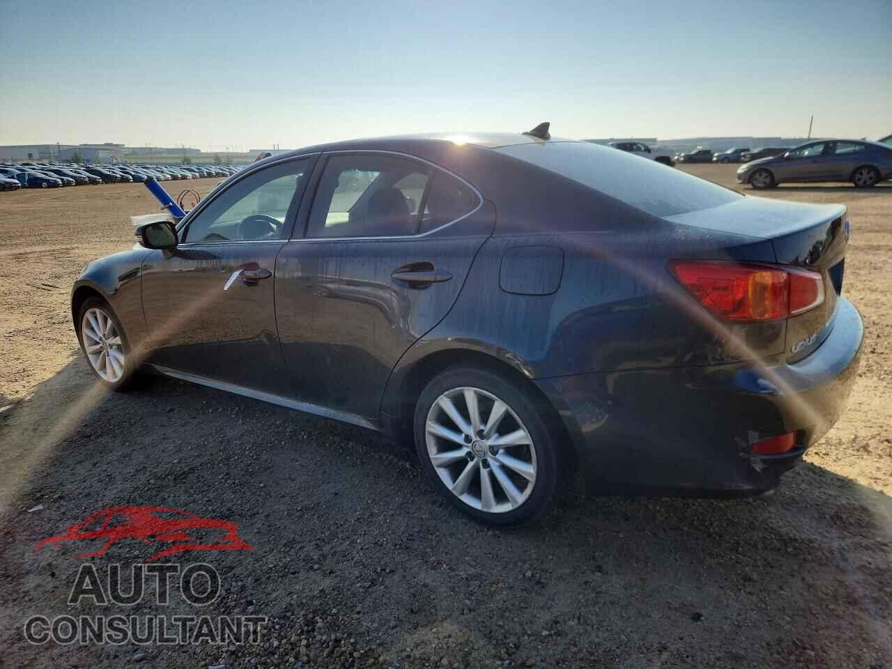 LEXUS IS 2010 - JTHCF5C29A5040084