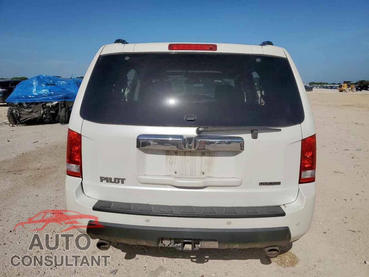 HONDA PILOT 2011 - 5FNYF3H96BB048287