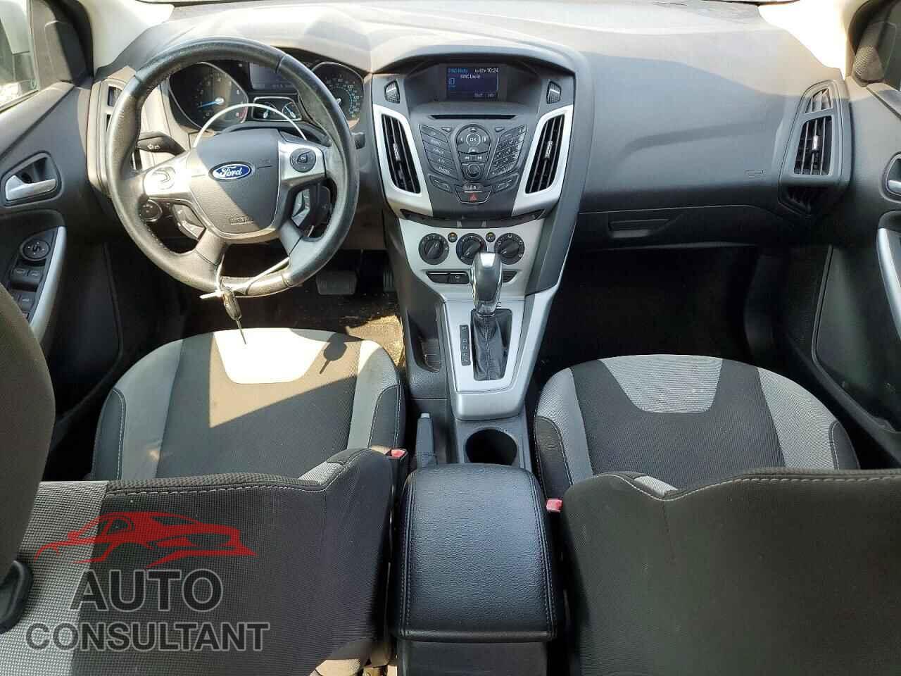 FORD FOCUS 2012 - 1FAHP3F27CL442274