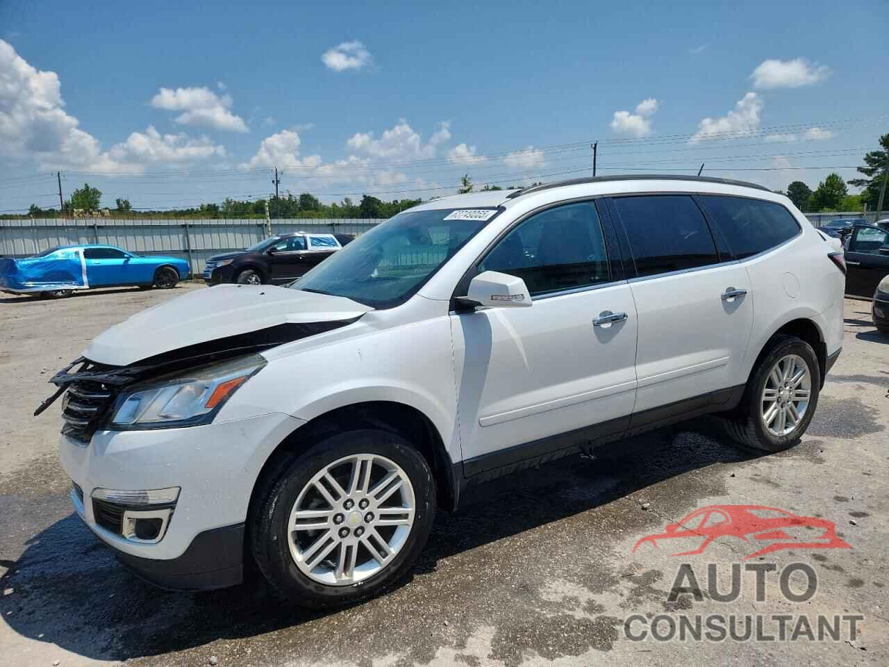 CHEVROLET TRAVERSE 2017 - 1GNKRHKD2HJ330748