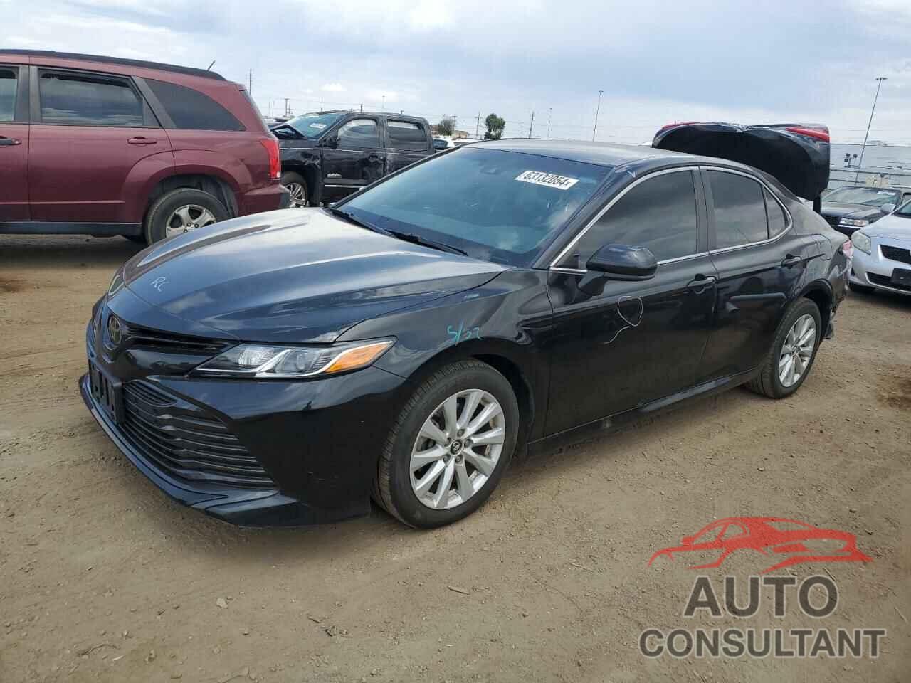 TOYOTA CAMRY 2018 - 4T1B11HK7JU097477