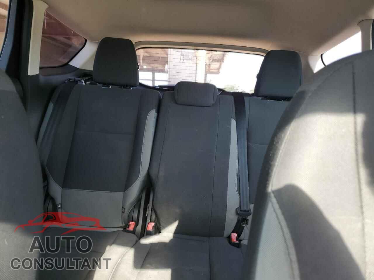 FORD ESCAPE 2016 - 1FMCU0F77GUA92017