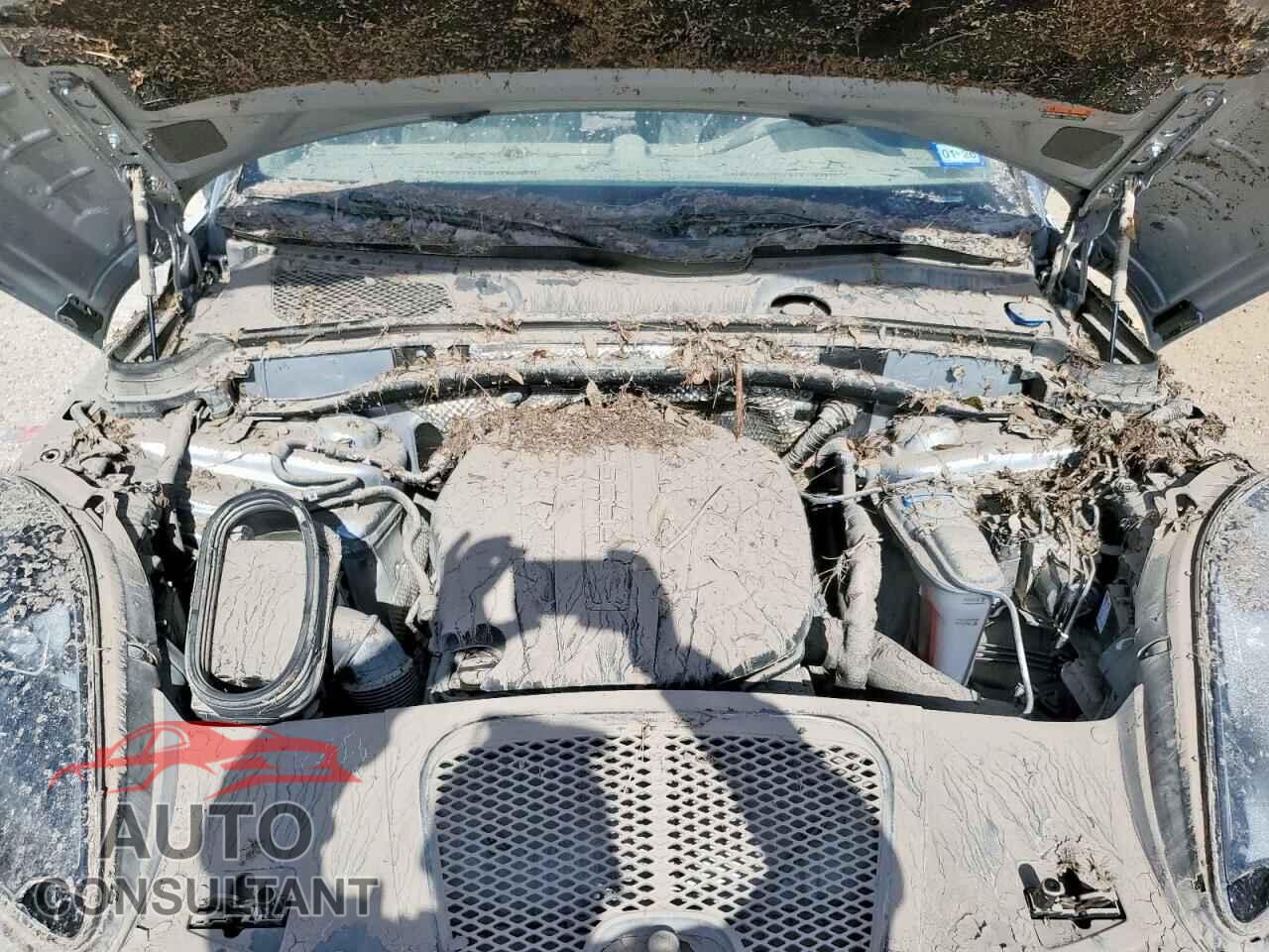PORSCHE MACAN 2018 - WP1AA2A58JLB09845