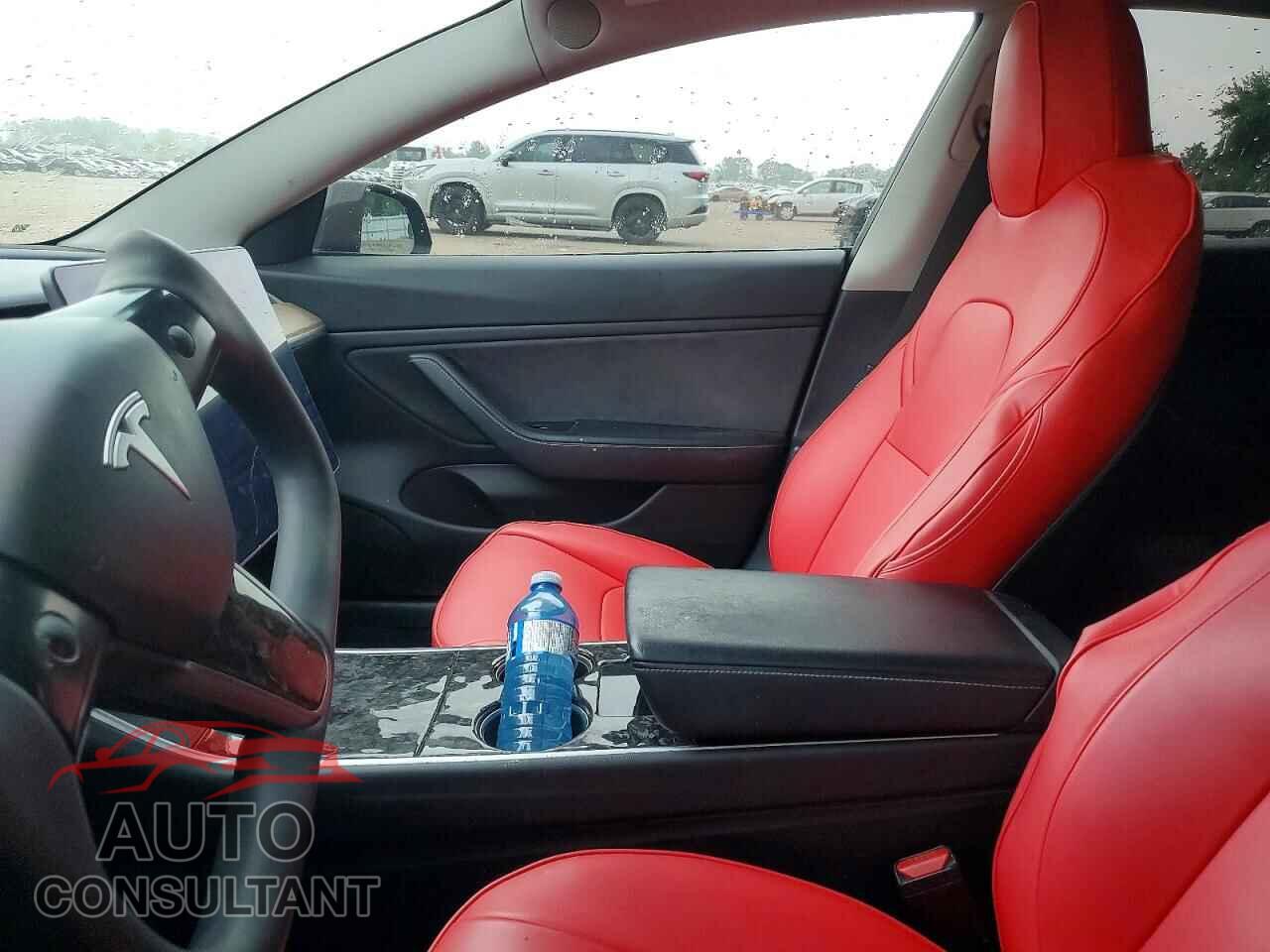 TESLA MODEL 3 2018 - 5YJ3E1EA4JF028389