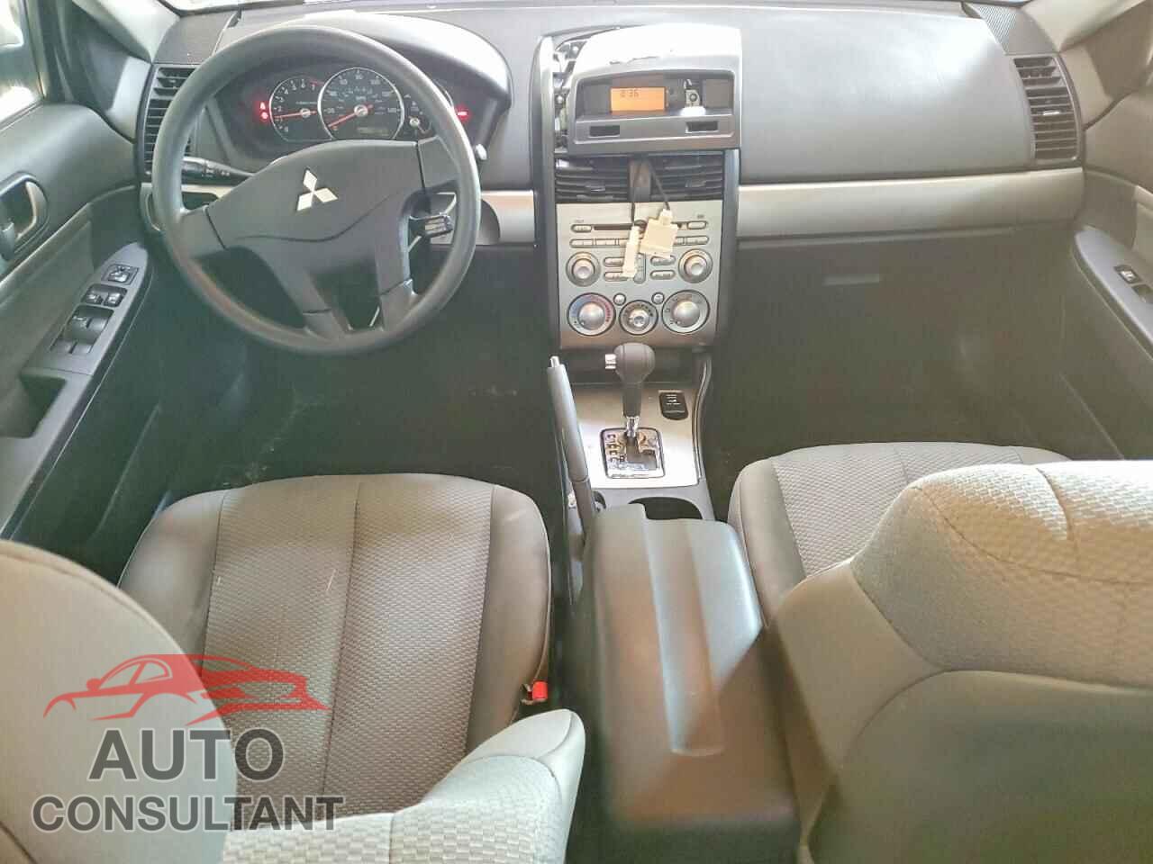 MITSUBISHI GALANT 2011 - 4A32B2FF9BE028652