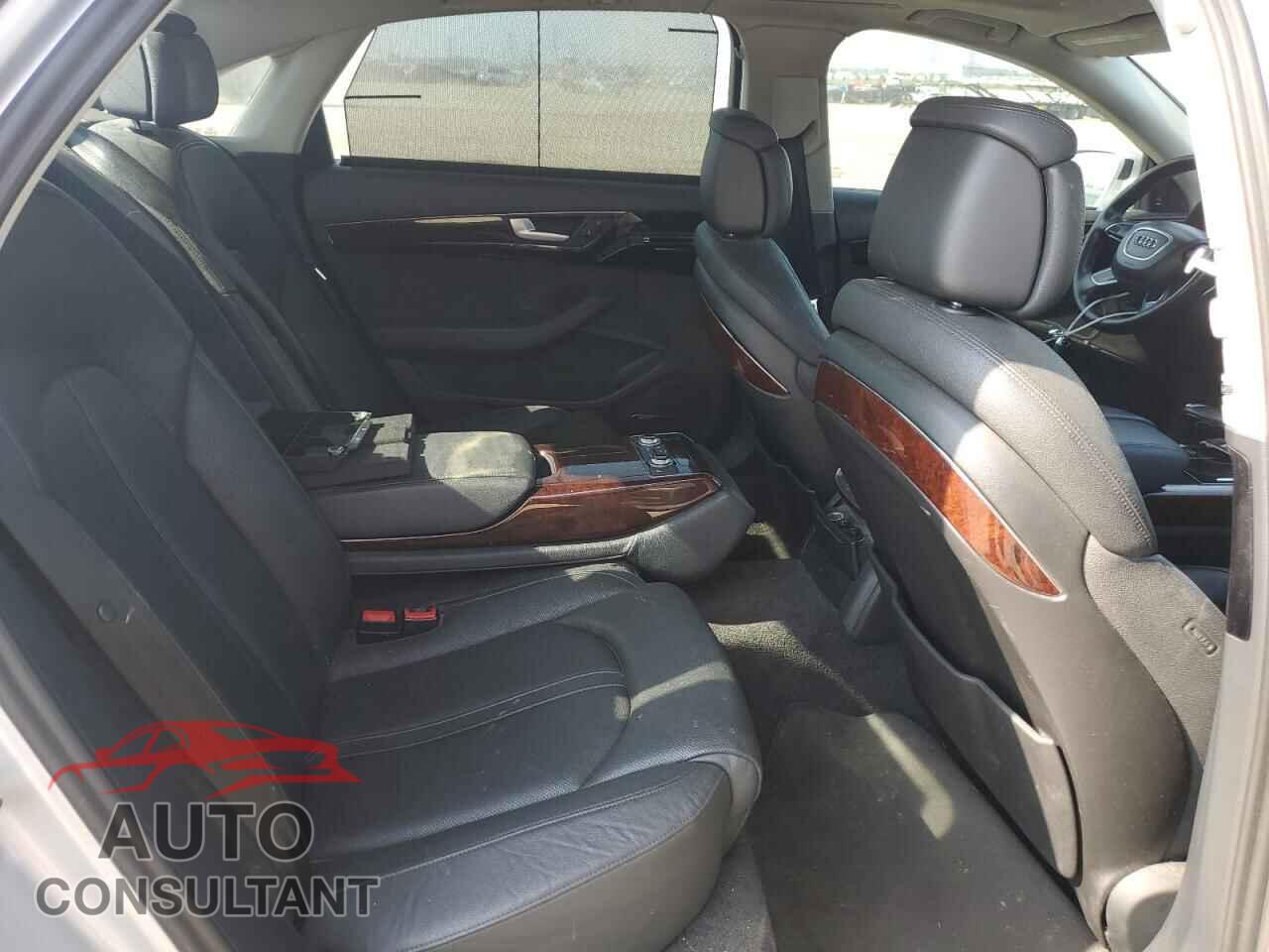 AUDI A8 2014 - WAURMAFD1EN000723