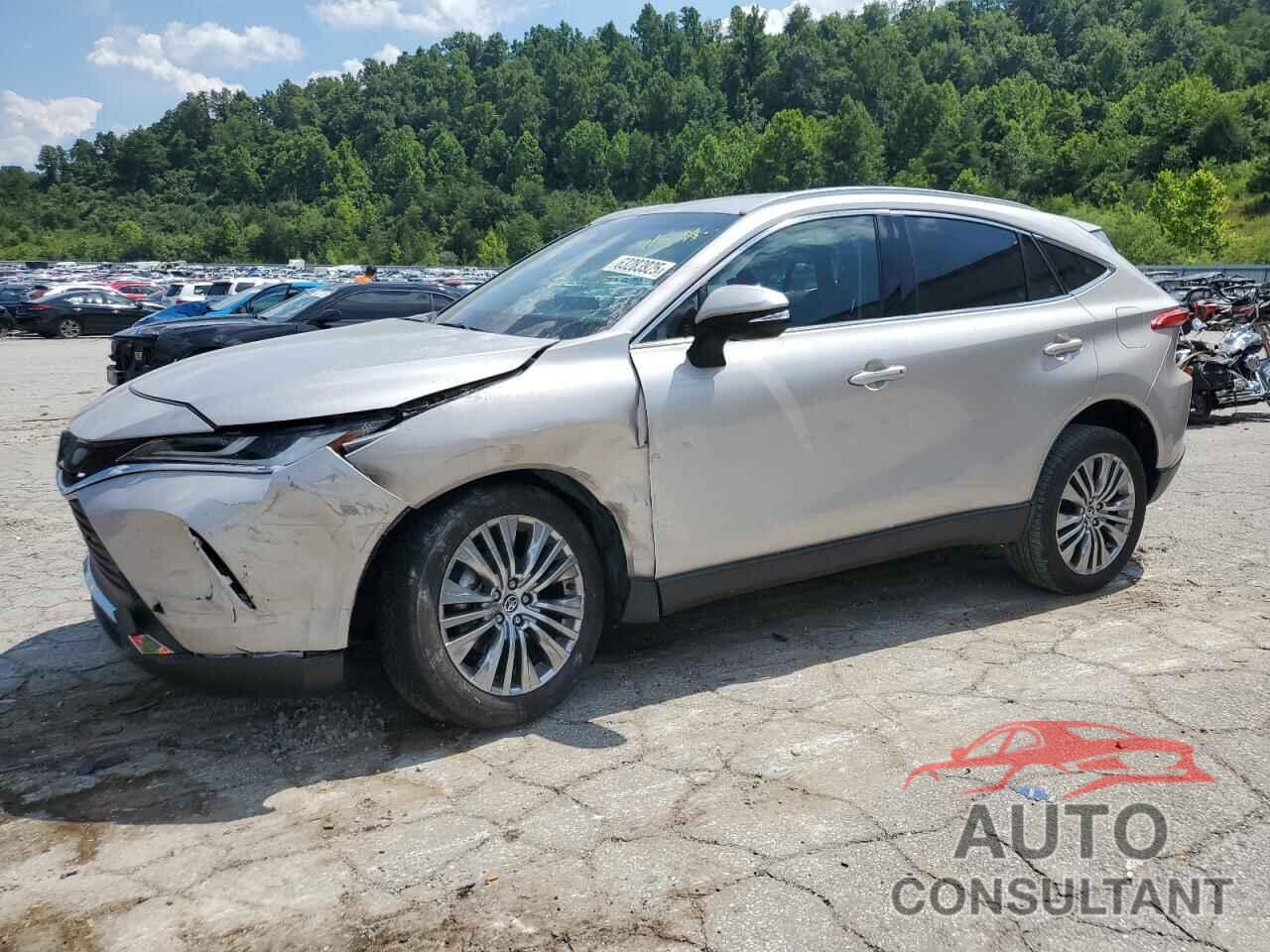 TOYOTA VENZA 2023 - JTEAAAAH8PJ129485