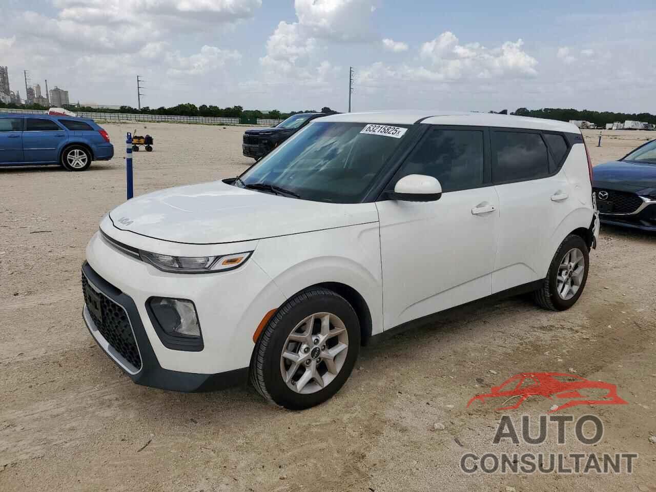 KIA SOUL 2022 - KNDJ23AU5N7152100