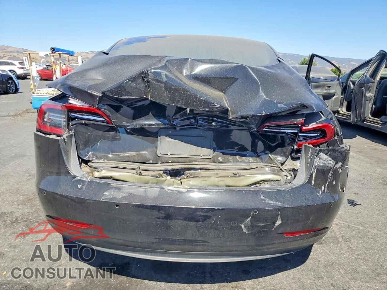 TESLA MODEL 3 2021 - 5YJ3E1EB4MF071966