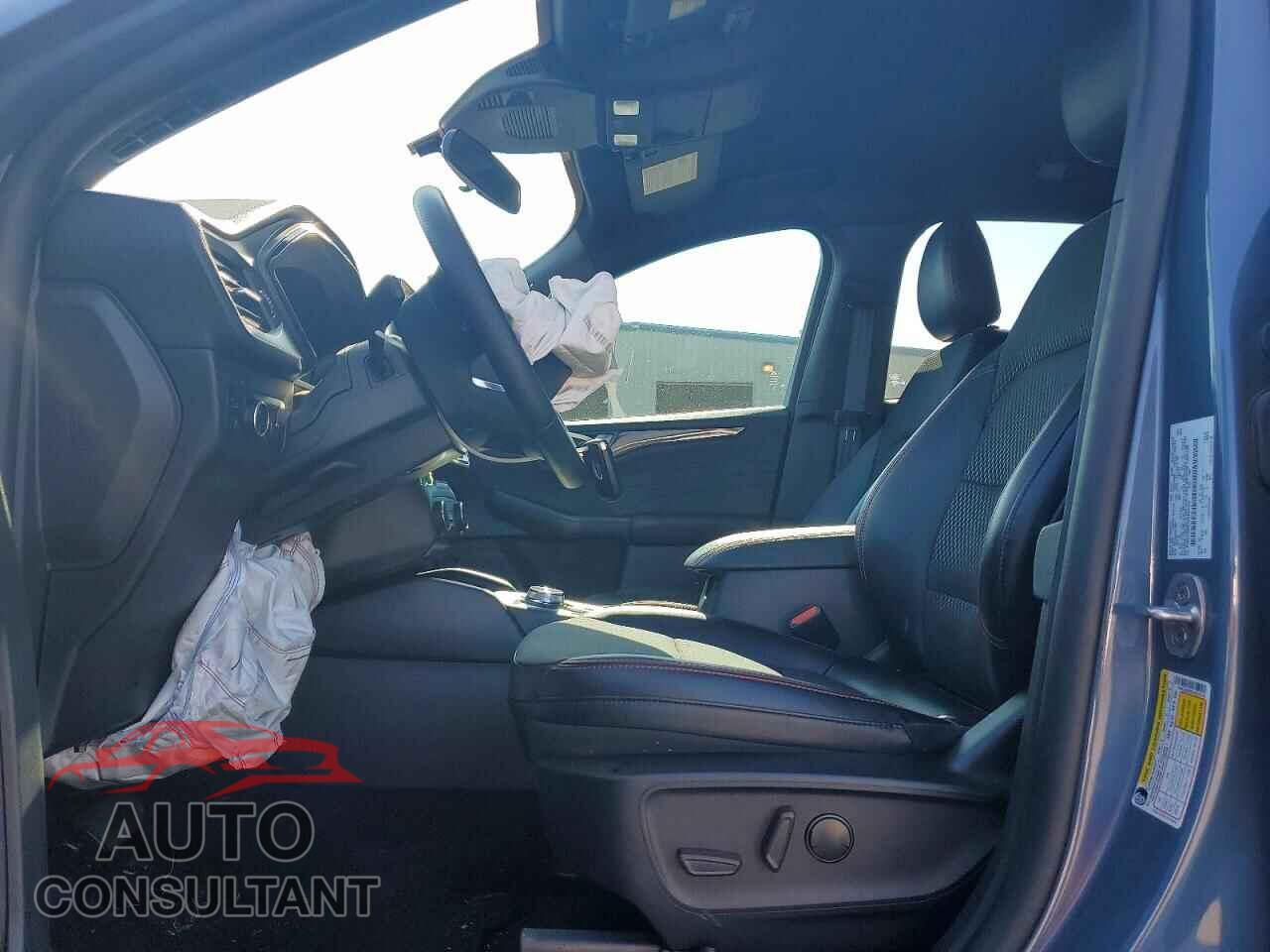 FORD ESCAPE 2025 - 1FMCU0MZ3SUB29156