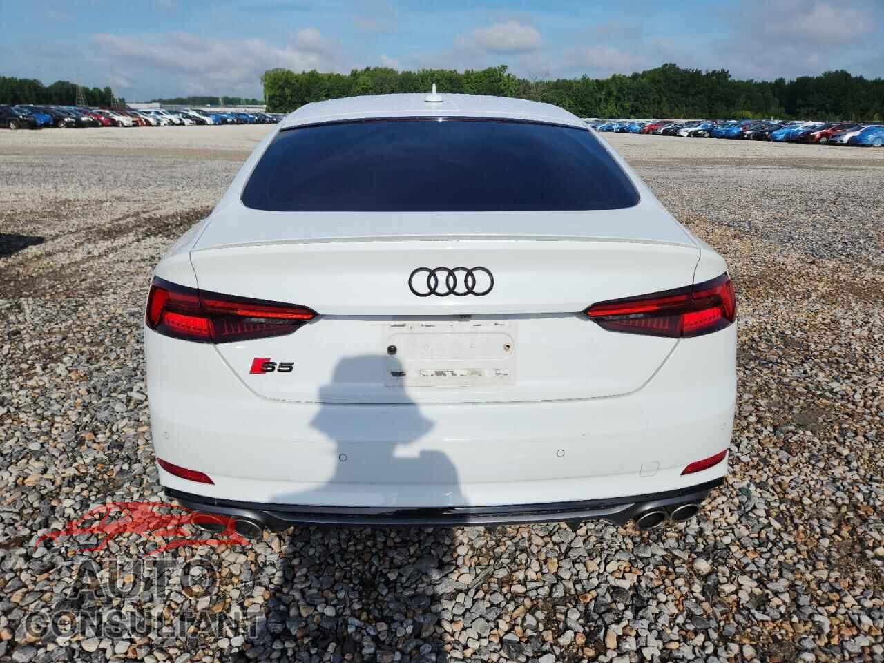 AUDI S5/RS5 2019 - WAUC4CF5XKA005710