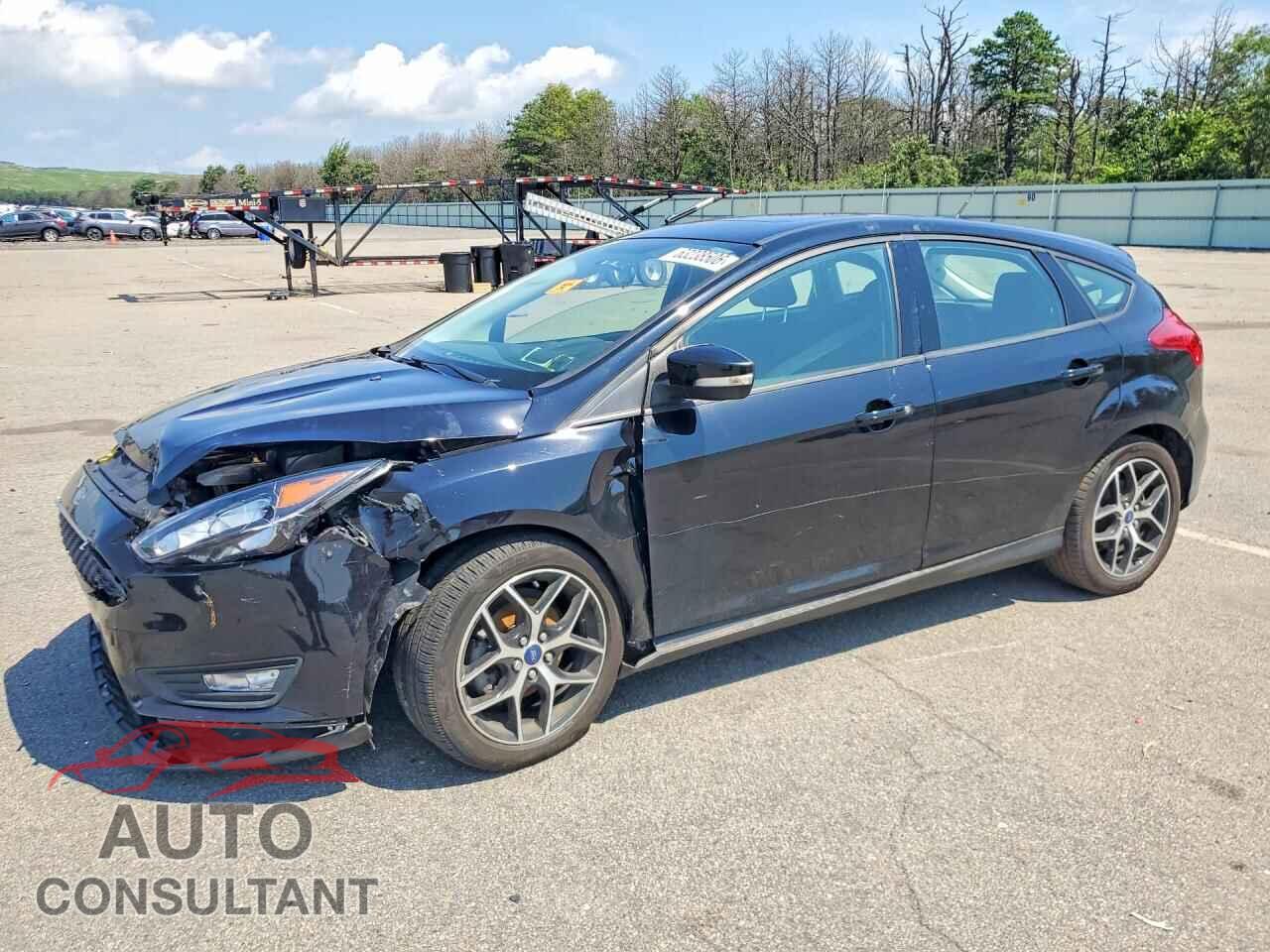 FORD FOCUS 2017 - 1FADP3M21HL311401