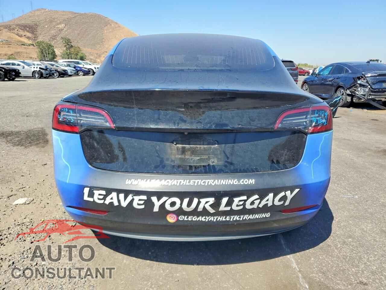 TESLA MODEL 3 2018 - 5YJ3E1EA4JF034385
