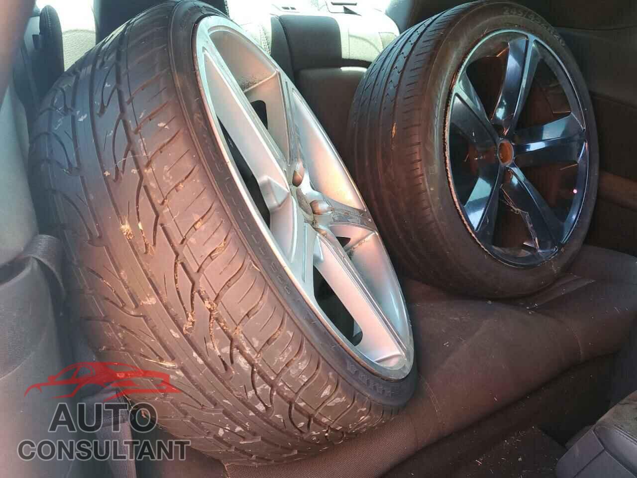 DODGE CHALLENGER 2014 - 2C3CDYAG7EH101457