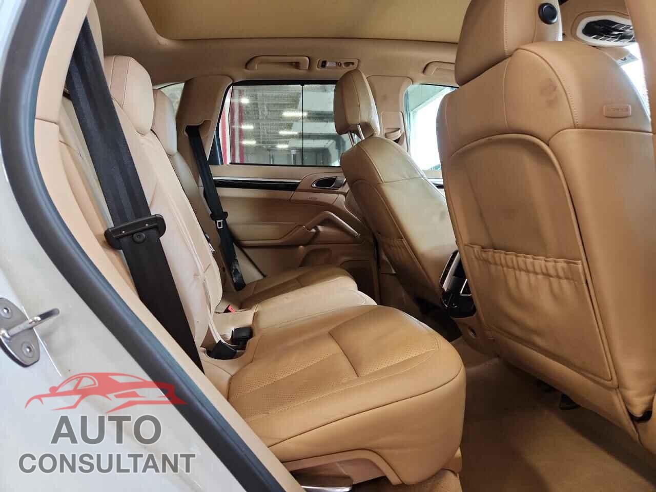 PORSCHE CAYENNE 2013 - WP1AF2A27DLA33689
