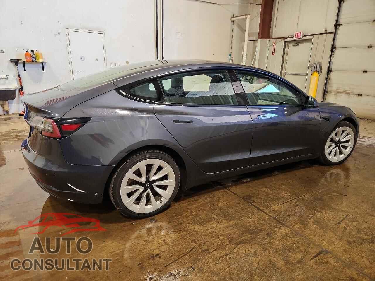 TESLA MODEL 3 2023 - 5YJ3E1EA6PF438359