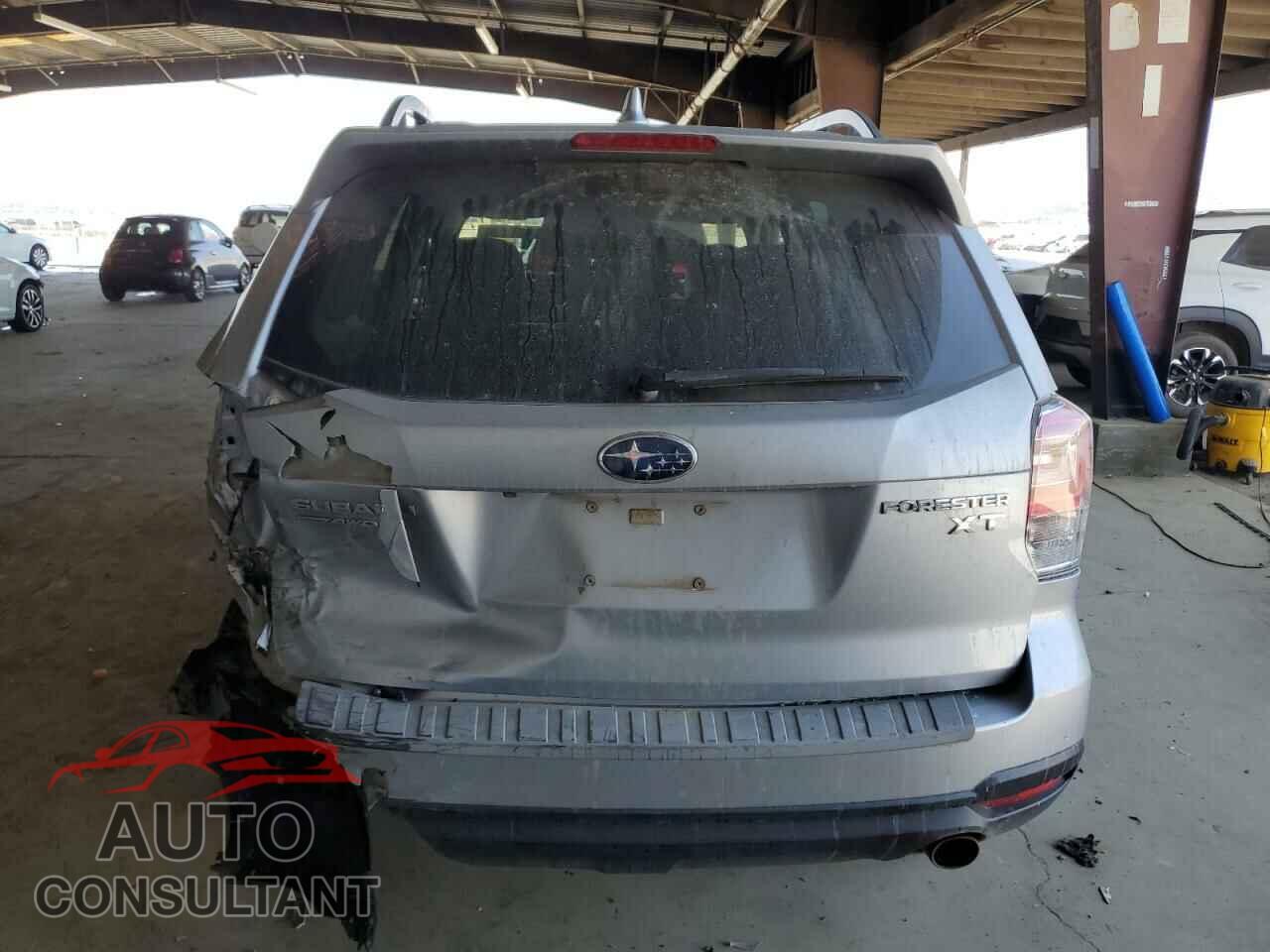 SUBARU FORESTER 2017 - JF2SJGEC2HH585406