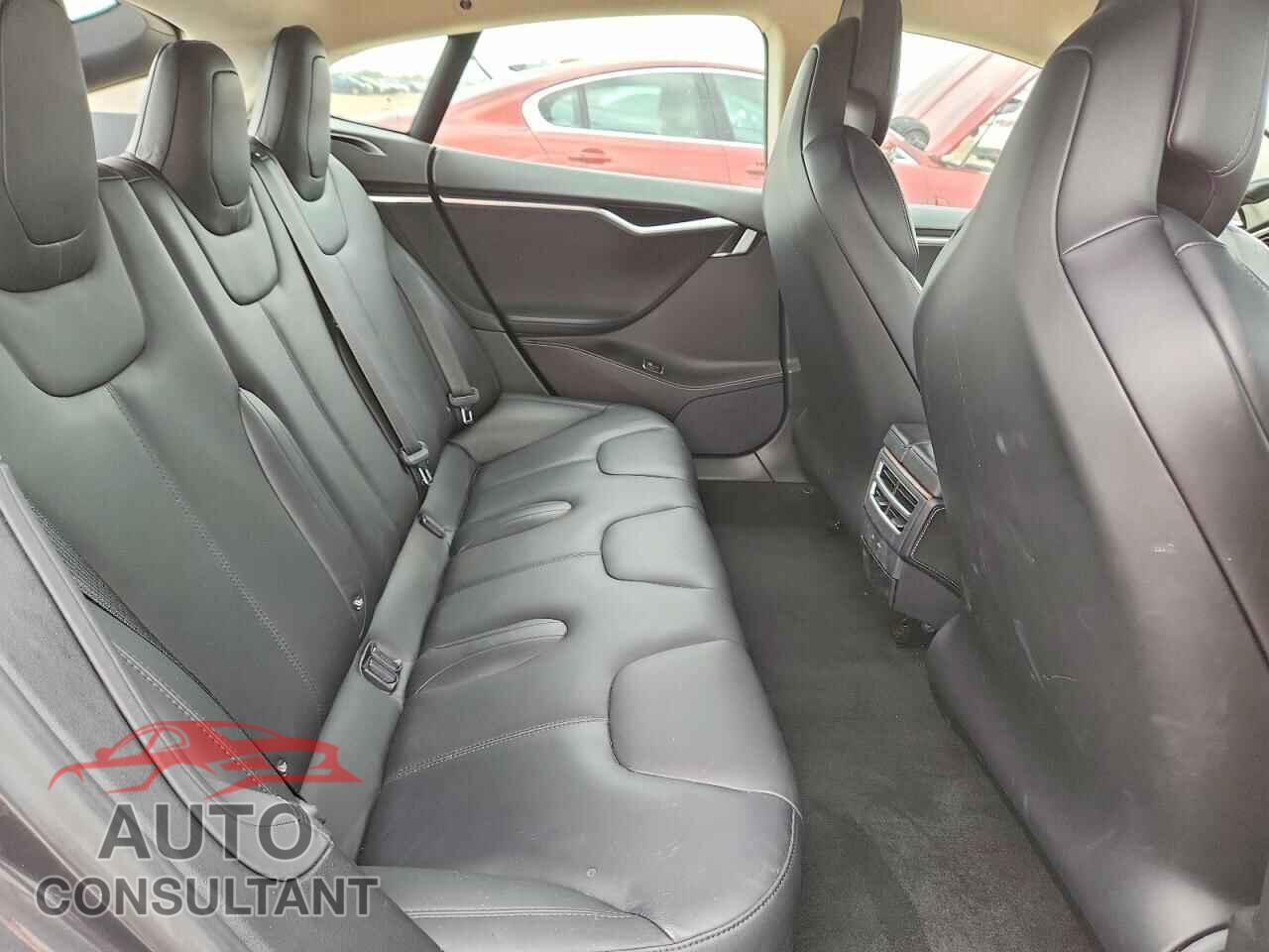 TESLA MODEL S 2017 - 5YJSA1E26HF205504