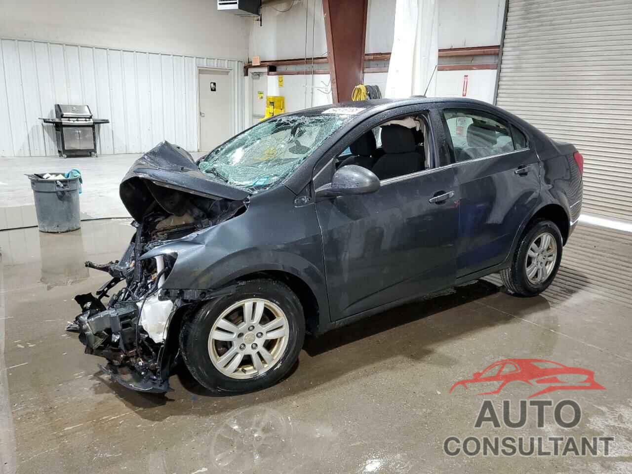 CHEVROLET SONIC 2016 - 1G1JC5SG0G4134585
