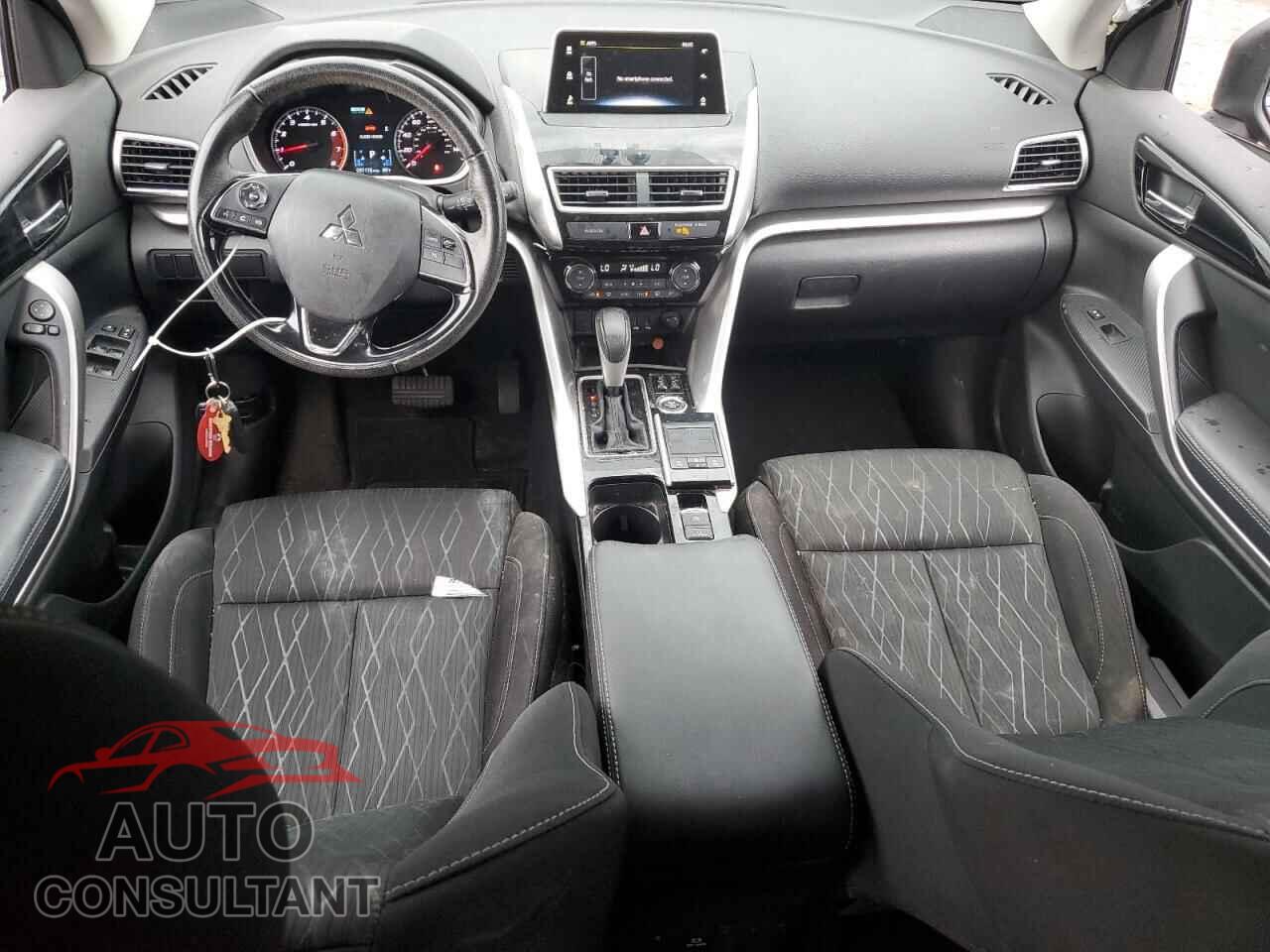 MITSUBISHI ECLIPSE 2018 - JA4AT5AA7JZ069498