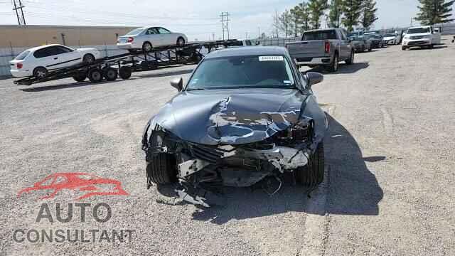LEXUS IS 2016 - JTHBA1D25G5018996