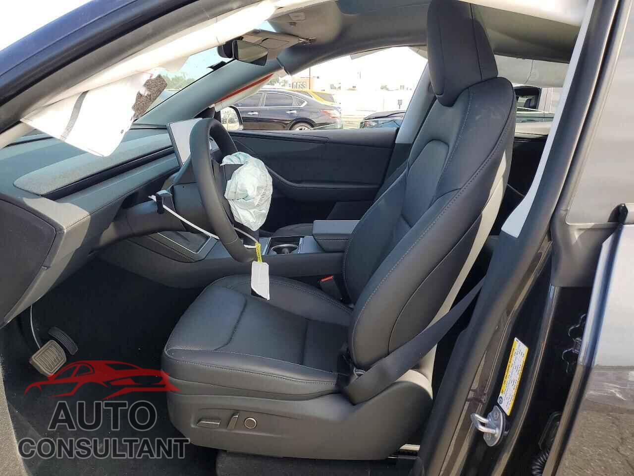 TESLA MODEL Y 2026 - 7SAYGDEEXTF564211