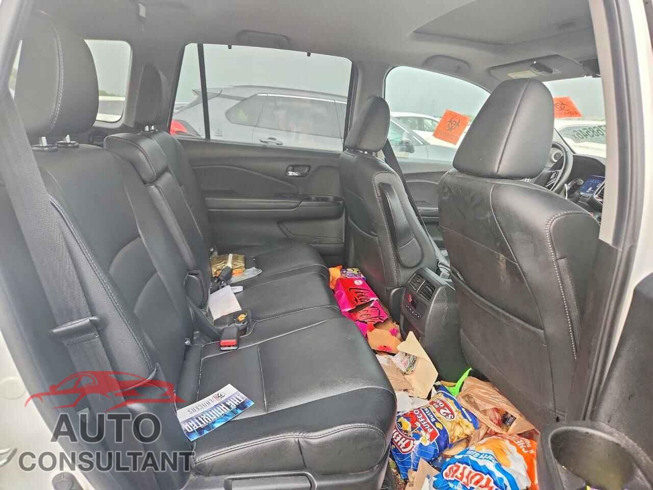 HONDA PILOT 2021 - 5FNYF6H25MB061443