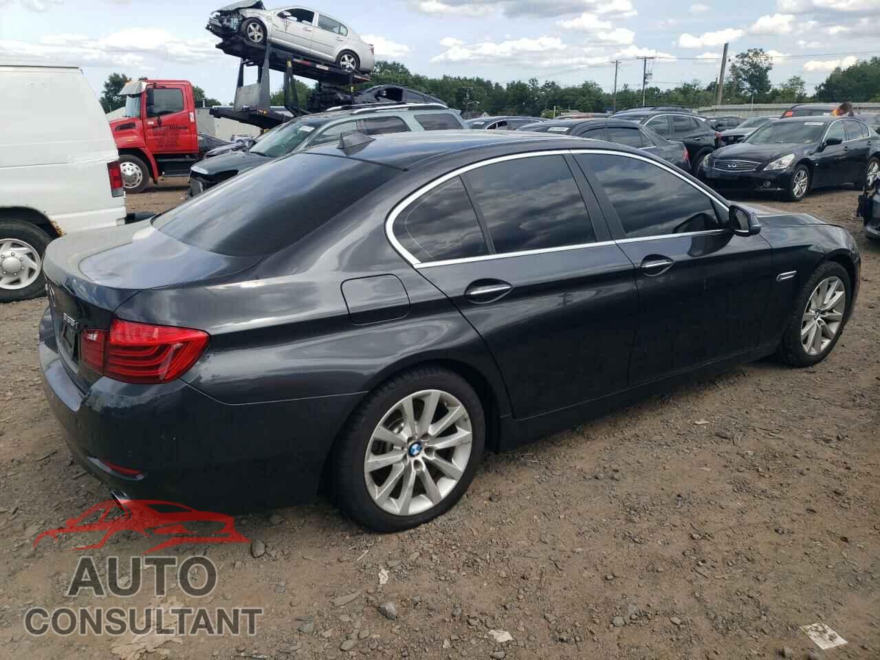 BMW 5 SERIES 2016 - WBA5B3C59GG258203