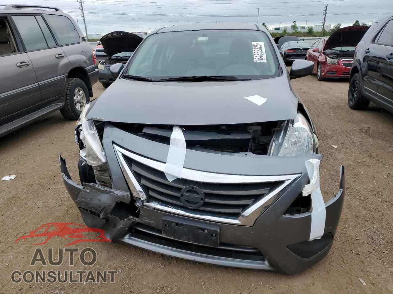 NISSAN VERSA 2017 - 3N1CN7AP7HL809824