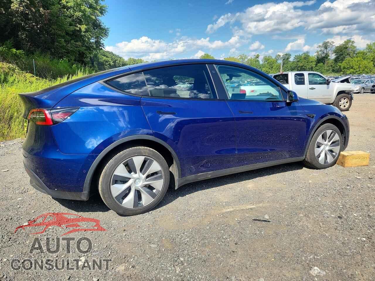 TESLA MODEL Y 2022 - 7SAYGAEE1NF533270