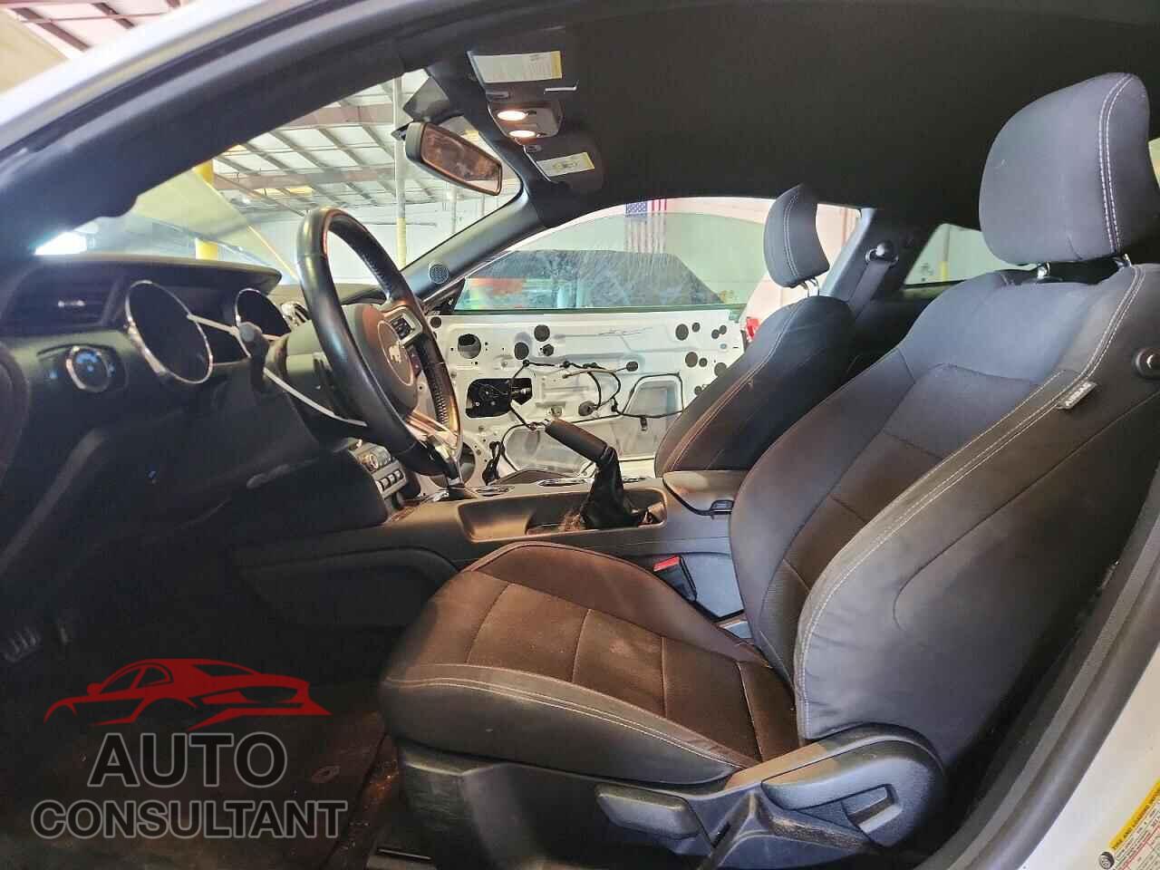 FORD MUSTANG 2016 - 1FA6P8AM7G5265233