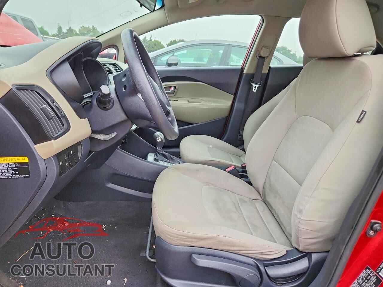 KIA RIO 2015 - KNADM5A37F6457645