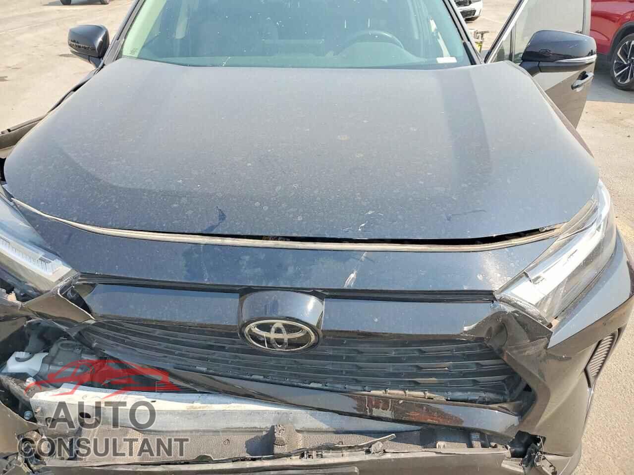 TOYOTA RAV4 2023 - JTMP1RFVXPJ041159