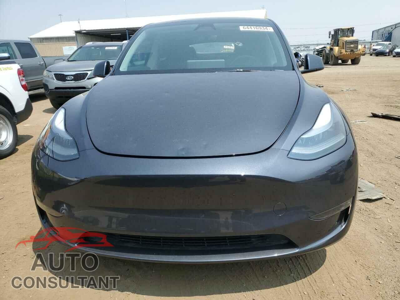 TESLA MODEL Y 2024 - 7SAYGDEE2RA263759
