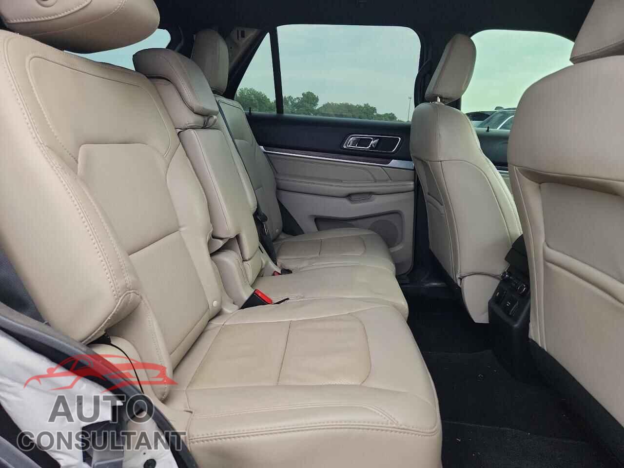 FORD EXPLORER 2018 - 1FM5K7F81JGB88375