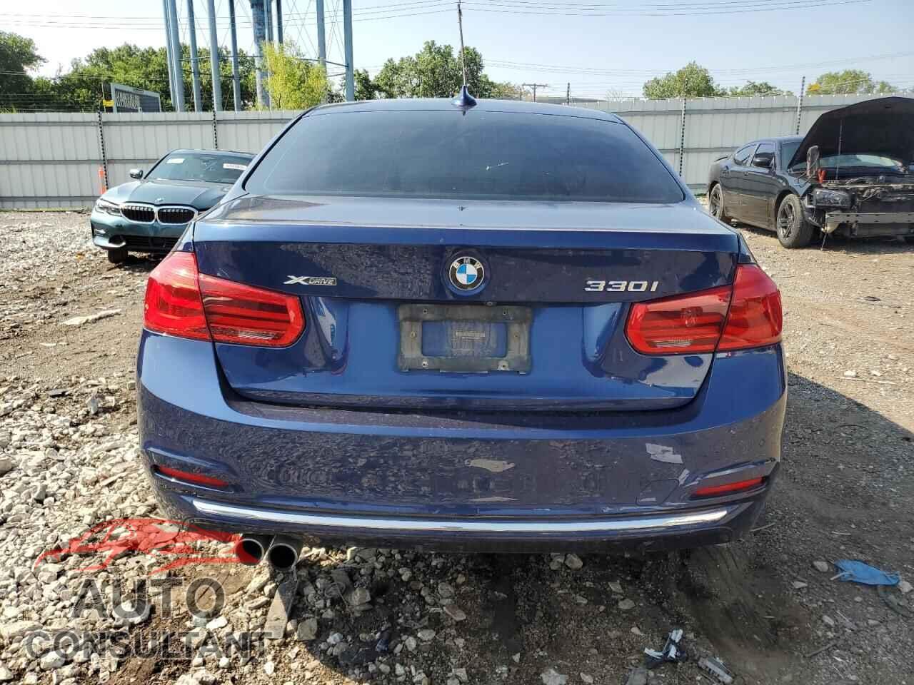 BMW 3 SERIES 2018 - WBA8D9C55JEM33883