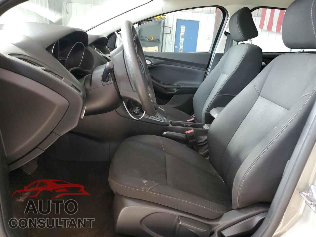 FORD FOCUS 2015 - 1FADP3K2XFL339830