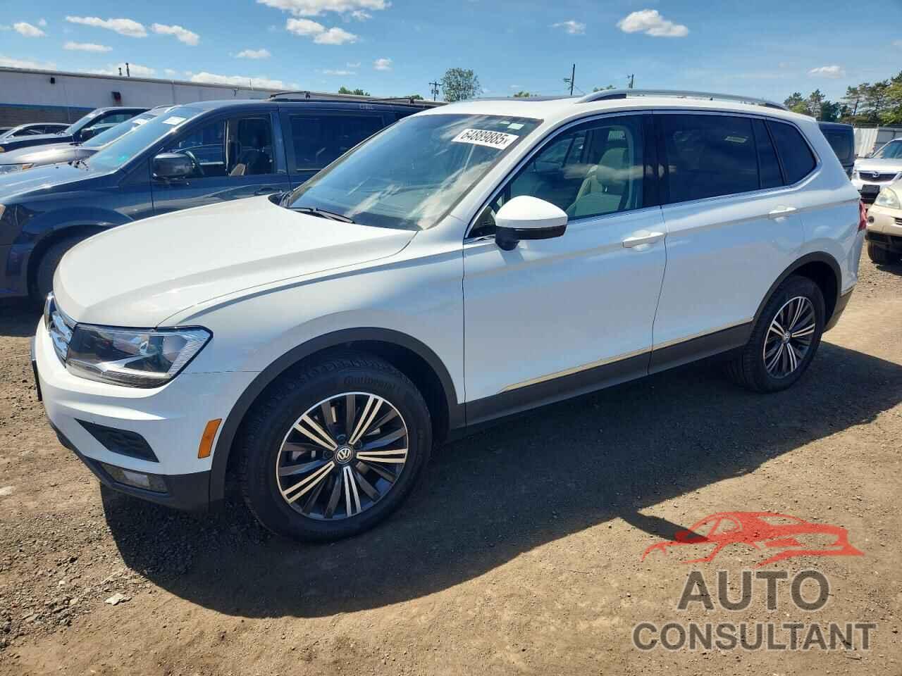 VOLKSWAGEN TIGUAN 2018 - 3VV2B7AX6JM192502