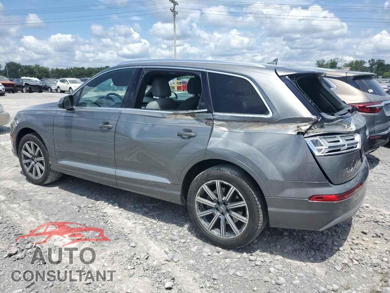 AUDI Q7 2018 - WA1LHAF73JD024202