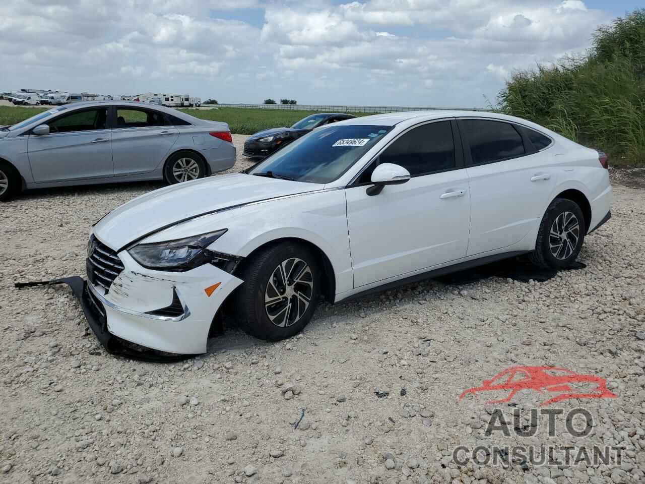 HYUNDAI SONATA 2022 - KMHL24JJXNA048348