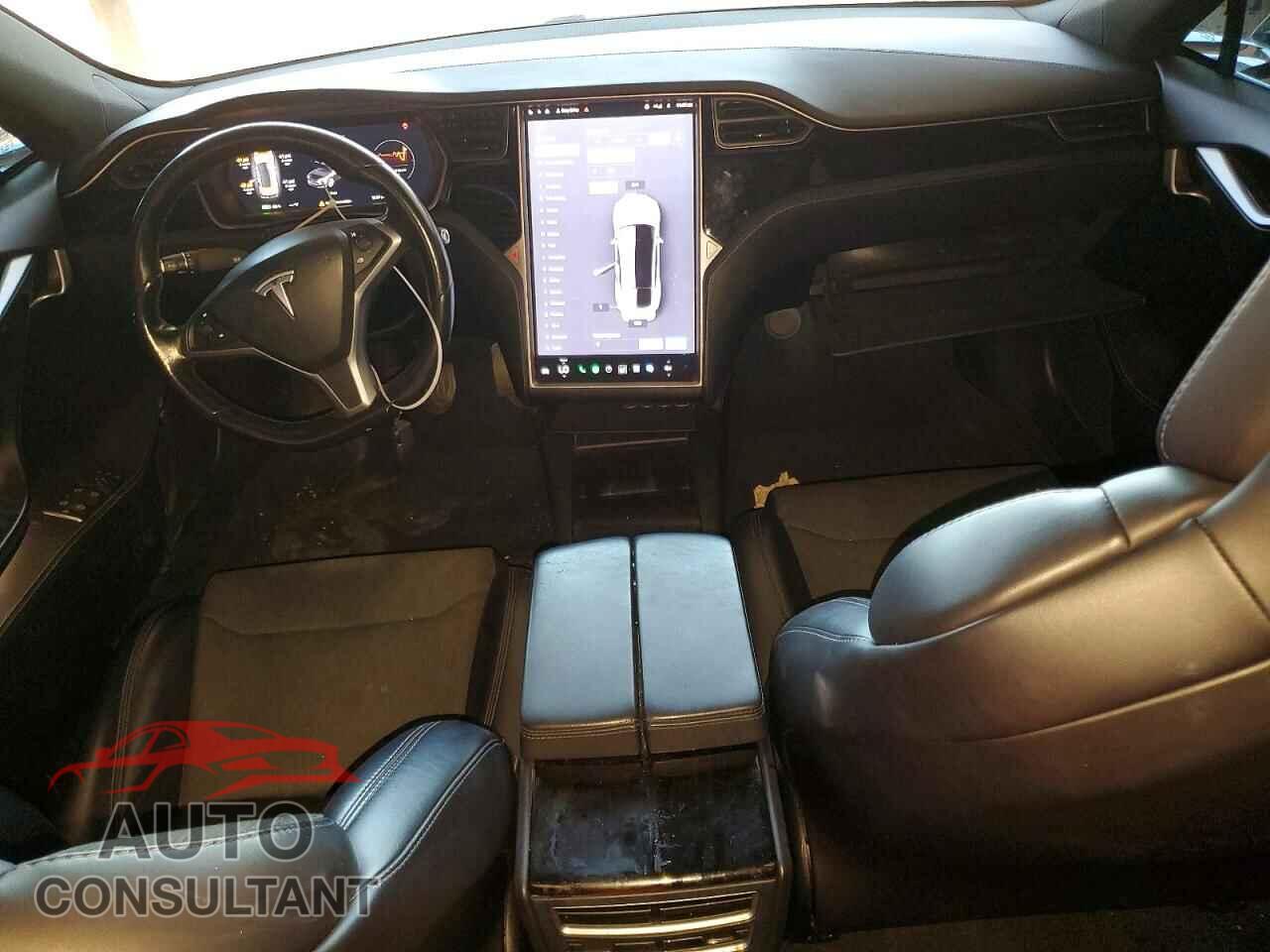 TESLA MODEL S 2018 - 5YJSA1E20JF293455