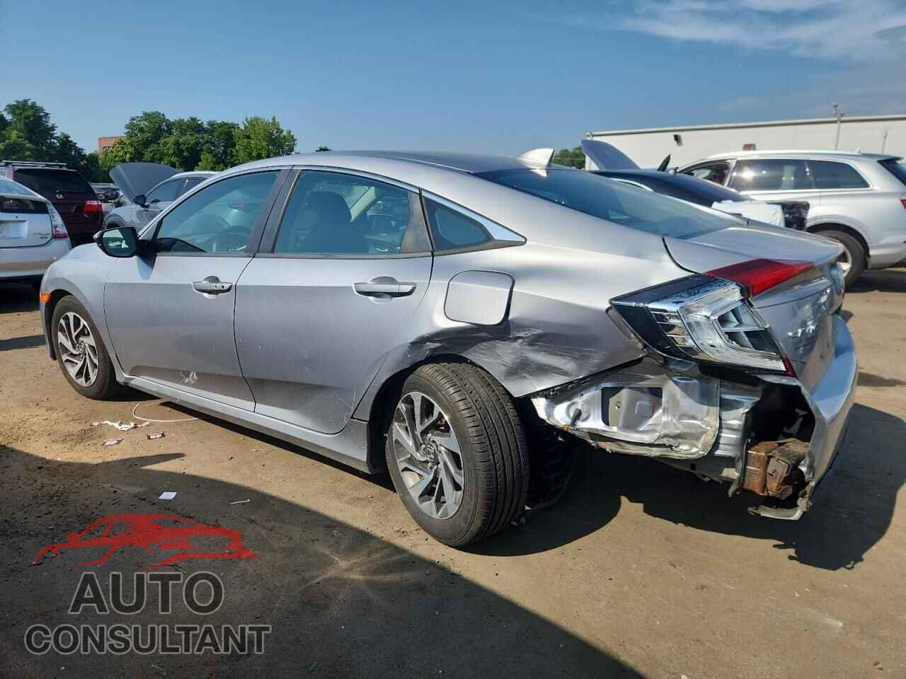 HONDA CIVIC 2017 - 19XFC2F78HE219583