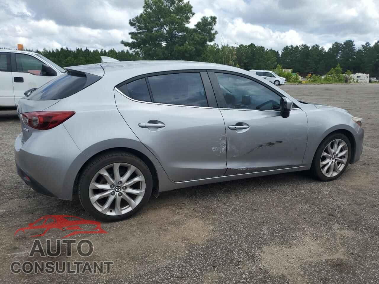 MAZDA 3 2015 - JM1BM1M31F1274303