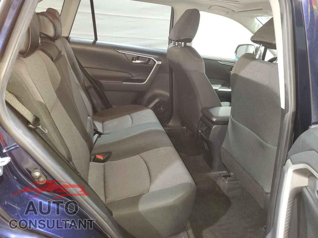 TOYOTA RAV4 2019 - JTMP1RFV5KD026317