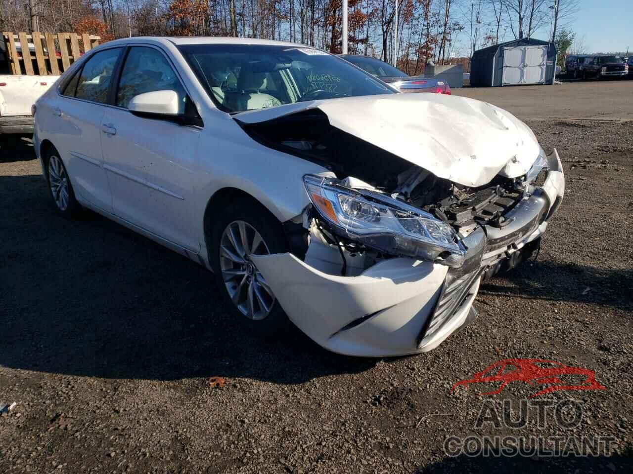TOYOTA CAMRY 2016 - 4T1BK1FK7GU576054