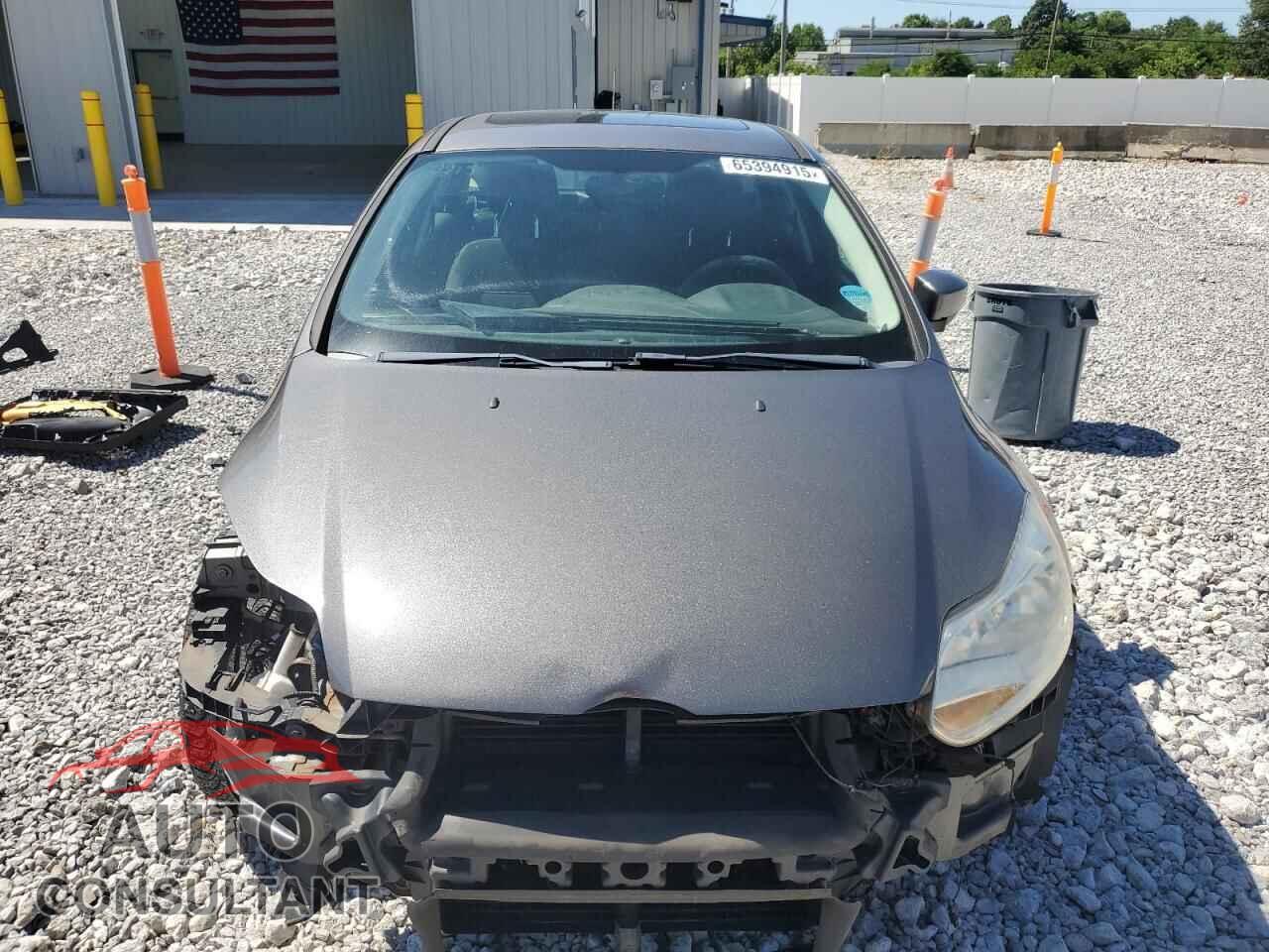FORD FOCUS 2012 - 1FAHP3K2XCL378253